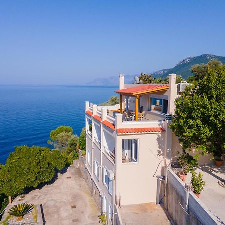 The Life Suites Limniónas Екстериор снимка