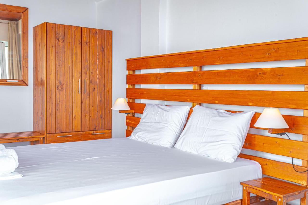 The Life Suites Limniónas Екстериор снимка