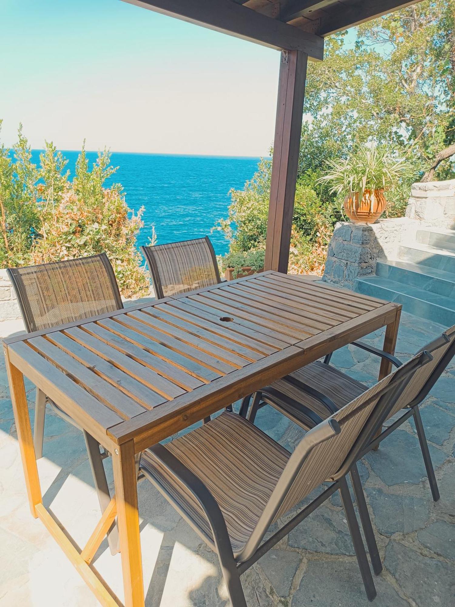 The Life Suites Limniónas Екстериор снимка