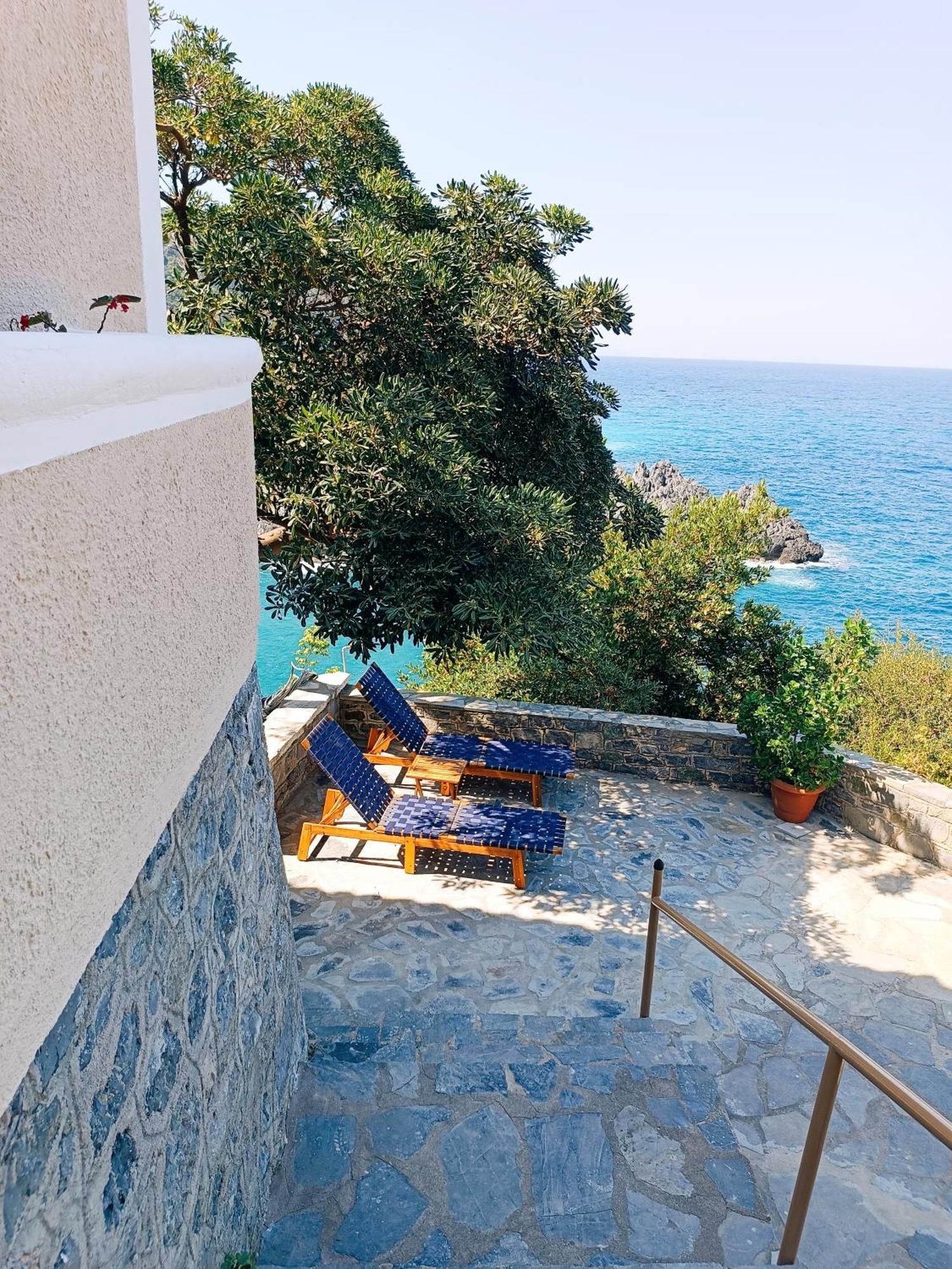 The Life Suites Limniónas Екстериор снимка